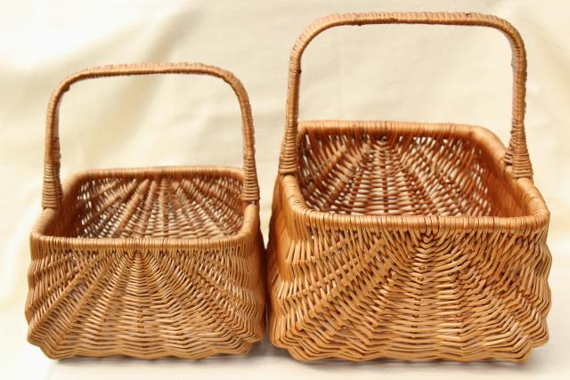 photo of 1970s vintage market baskets, mama & baby natural brown wicker rattan basket set #10