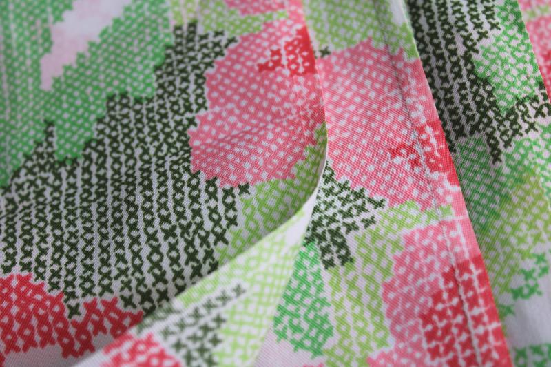 photo of 1970s vintage polyester fabric, silky poly w/ roses floral 'cross-stitch' print #2