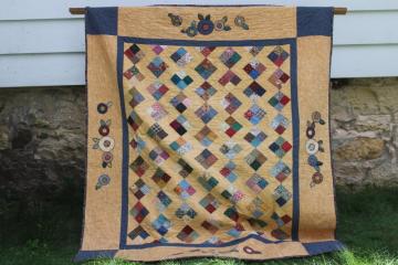 catalog photo of 1980s 90s vintage quilt, primitive colors folk art style patchwork & flowers 