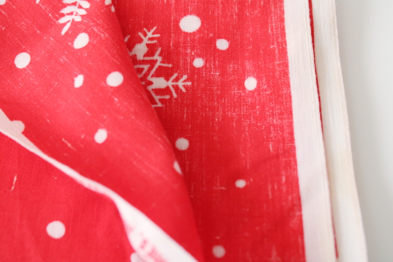 photo of 1980s vintage Springs cotton fabric, white snowflakes on red holiday season print  #4