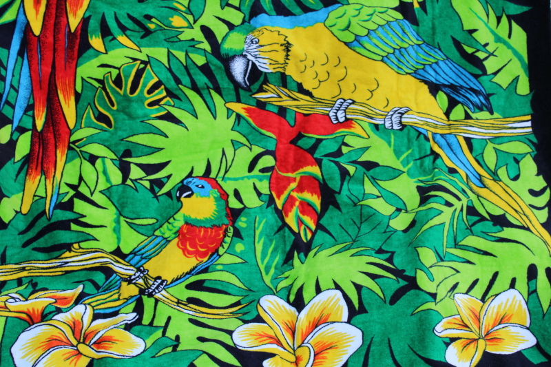 photo of 1980s vintage beach blanket towel, never used Hawaii macaws parrot print vacation souvenir #5
