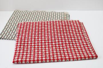 catalog photo of 1980s vintage cotton fabric quilting prints tiny heart checks & pine trees prairie girl Christmas red & green 