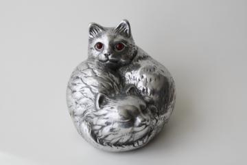 1990s vintage Arthur Court figural aluminum paperweight or figurine, kitty cats