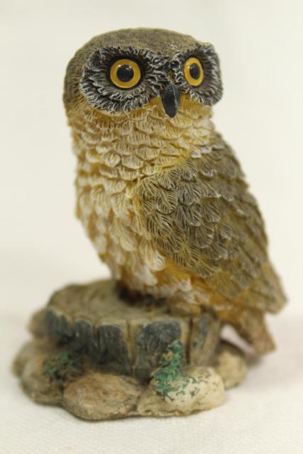 photo of 1990s vintage Enesco resin figurines, collection of owls, Kathy Wise label #10