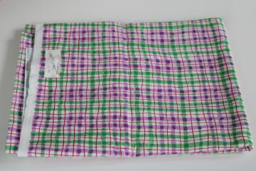 catalog photo of 1990s vintage Kesslers print Concord quilting fabric, wavy plaid in preppy green & lilac purple