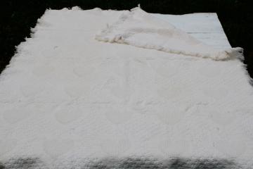 catalog photo of 1990s woven cotton lap blanket throw, hearts pattern vintage country cottage style 