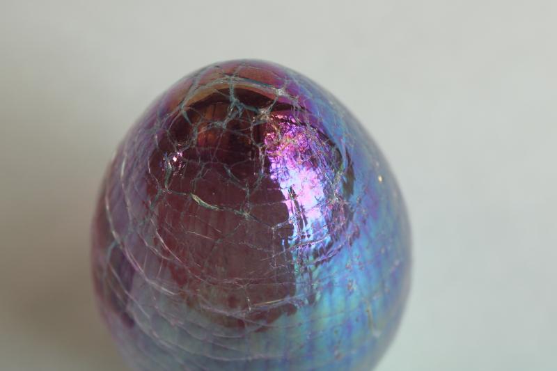 photo of 1991 vintage ornamental blown glass paperweight OBG crackle glass iridescent egg #5