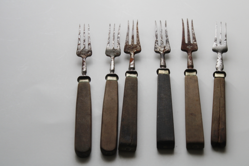 photo of 19th century antique steel forks w/ walnut wood handles, 1800s vintage three tine trident forks #7