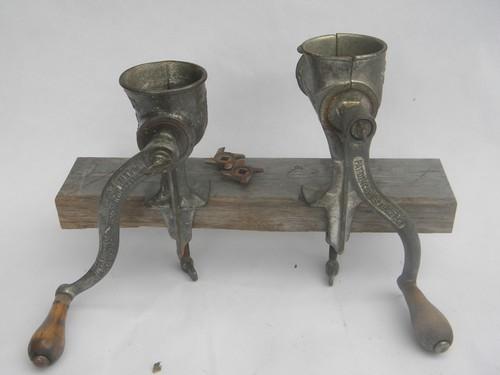 photo of 2 primitive antique food chopper meat grinders, old farm kitchen tool #2