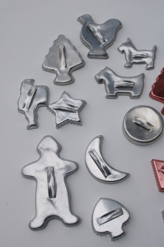 photo of 25 vintage cookie cutters, Mirro aluminum & copper colored cookie cutters lot  #4