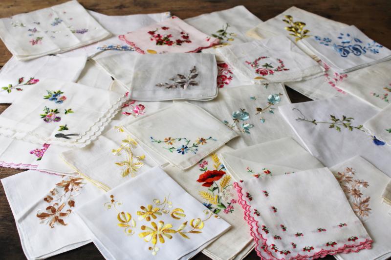 photo of 30 vintage hankies, lot embroidered cotton handkerchiefs Swiss embroidery #1