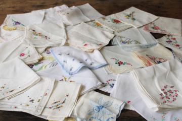 catalog photo of 30 vintage hankies, lot embroidered cotton & linen handkerchiefs Swiss embroidery