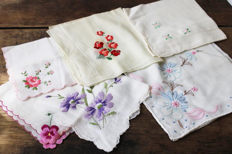photo of 30 vintage hankies, lot embroidered sheer cotton handkerchiefs Swiss embroidery #5