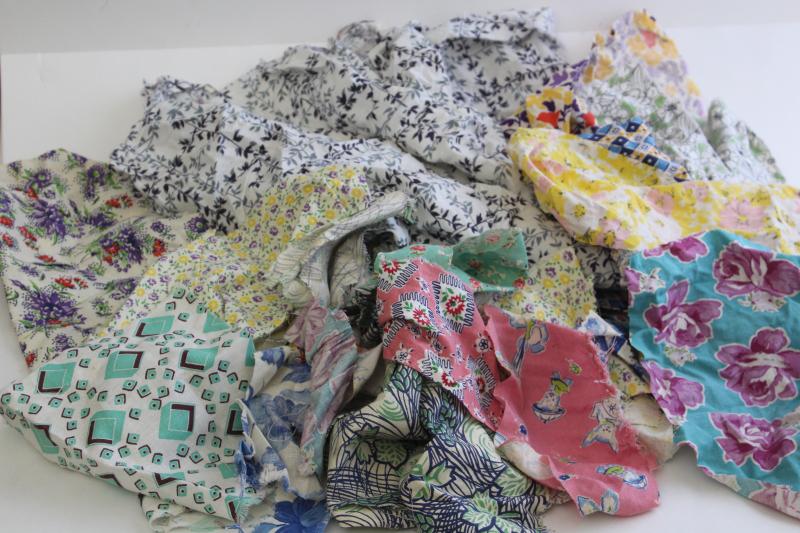 photo of 30s 40s 50s vintage cotton print feed sack fabric scraps, pieces for quilting sewing crafts #1