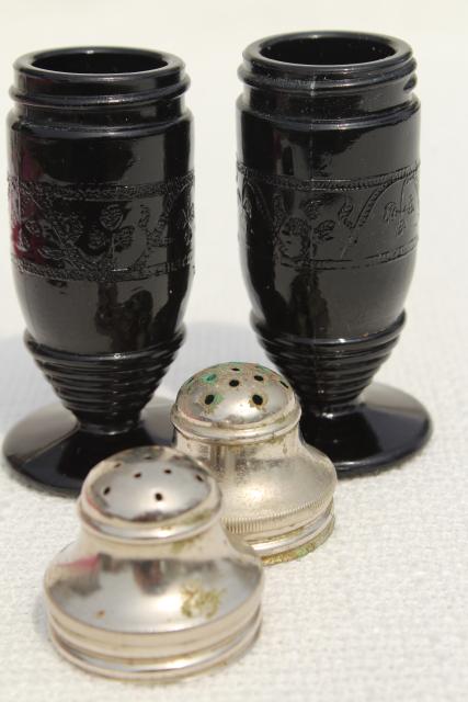 photo of 30s vintage black depression glass S&P shakers, Hazel Atlas cloverleaf clover #3