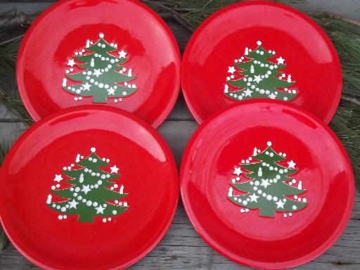 photo of 4 red and green Christmas Tree dinner plates, Waechtersbach pottery #1