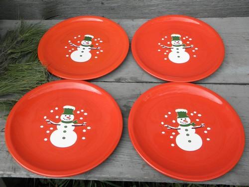 photo of 4 snowman dinner plates, red and green Waechtersbach pottery #1