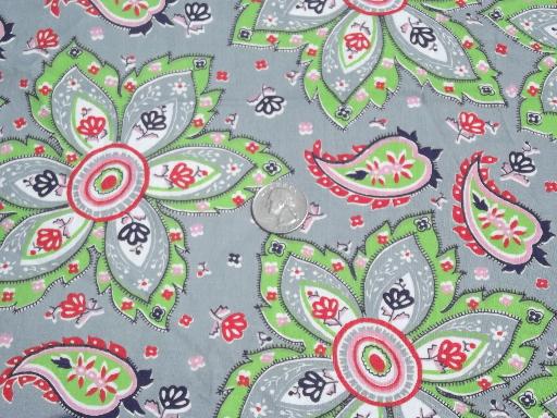 photo of 4+ yds vintage 40s cotton print fabric, large flowered flowers on grey #1