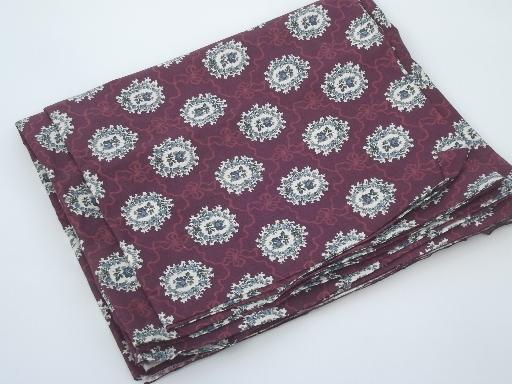 photo of 40s 50s vintage 36w cotton print fabric, cameo floral print on wine purple  #3