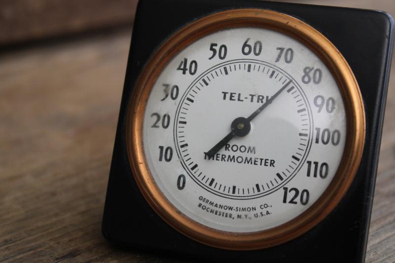 photo of 40s 50s vintage Tel-Tru room thermometer, metal stand temperature gauge steampunk style #5