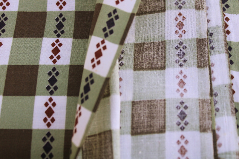 photo of 40s 50s vintage cotton fabric for dress or shirt, checked print olive green, brown, black #4
