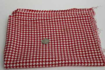 catalog photo of 40s 50s vintage cotton feed sack fabric, red & white houndstooth print