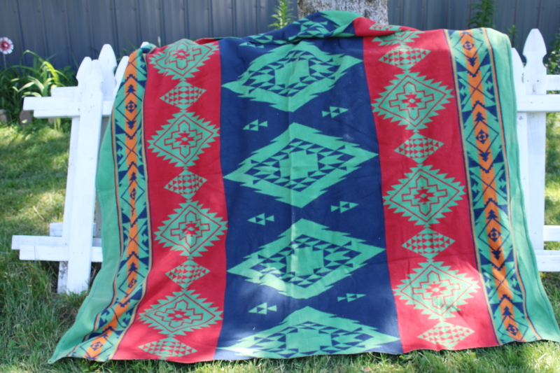 photo of 40s 50s vintage cotton rayon camp blanket, never used Beacon Indian blanket #8