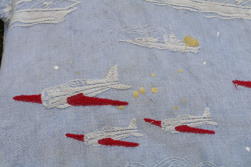 photo of 40s 50s vintage patriotic bedspread, blue, red, white WWII planes & ships woven cotton fabric for upcycle  #7