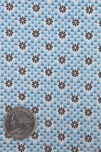 photo of 40s 50s vintage tiny daisies print cotton fabric, 36 wide x 4 yards #1