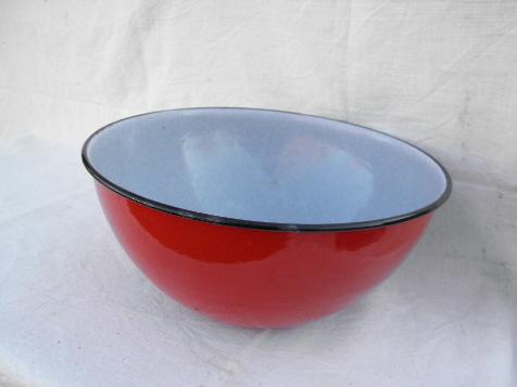 photo of 40s vintage cherry red enamel kitchen utility bowl, old black band enamelware #1