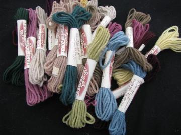 catalog photo of 40s vintage crewel embroidery / needlepoint yarn lot, pure wool, 28 skeins