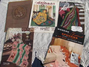 catalog photo of 40s-50 vintage crochet booklets lot, crocheted afghan patterns