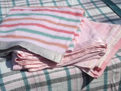 photo of 40s-50s vintage camp blankets, plaid and buffalo check cotton blanket lot #1