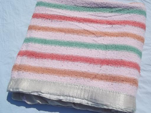 photo of 40s-50s vintage camp blankets, plaid and buffalo check cotton blanket lot #5