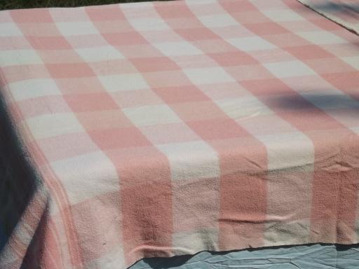 photo of 40s-50s vintage camp blankets, plaid and buffalo check cotton blanket lot #8