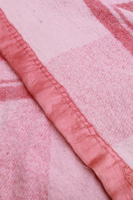 photo of 40s-50s vintage fold over camp blankets, double length long pink plaid glamping bunk blankets #8