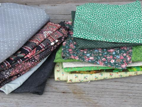photo of 45 lbs print fabric scraps lot, tiny prints / florals for quilting or doll clothes #7