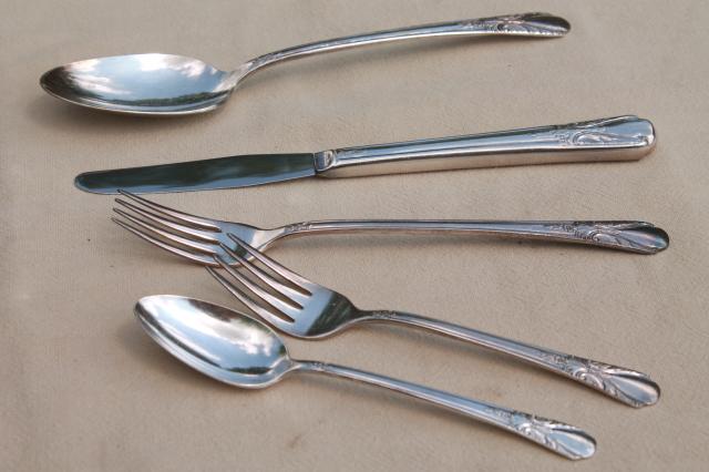 photo of 50+ pieces vintage 1940s silver plate flatware, Avalon Wm Rogers International silverware #10