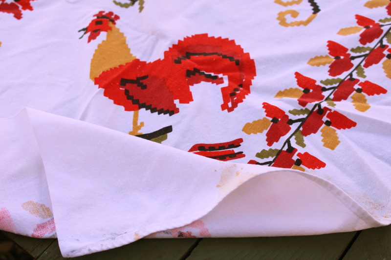 photo of 50s 60s vintage chickens print kitchen tablecloth, folk art flowers, roosters weathervanes #2