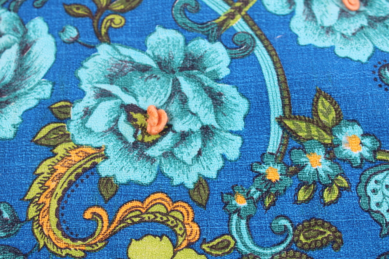 photo of 50s 60s vintage cotton barkcloth tied quilt comforter, mod floral print greens & blues  #4