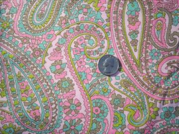 catalog photo of 50s 60s vintage pink paisley cotton broadcloth fabric, pretty for aprons