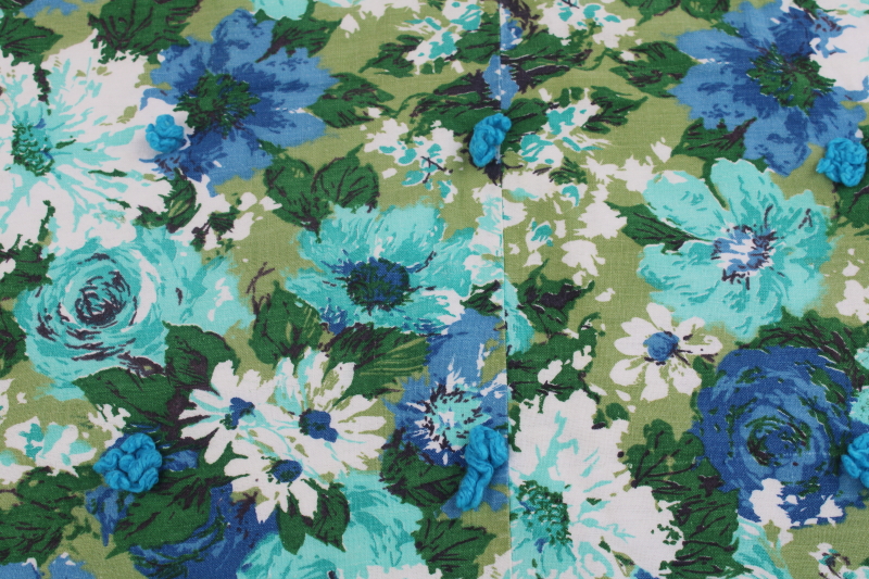 photo of 50s 60s vintage tied quilt comforter, mod floral print cotton green, blue, aqua  #2