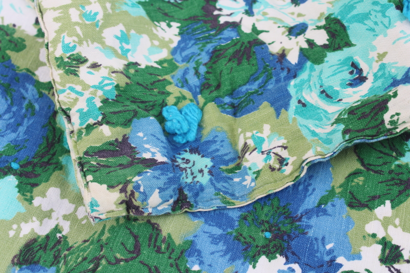 photo of 50s 60s vintage tied quilt comforter, mod floral print cotton green, blue, aqua  #4