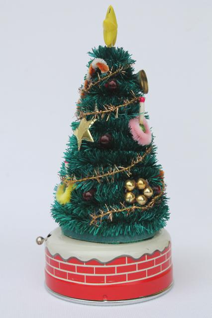 photo of 50s Japan vintage Blinking Xmas Tree, battery operated Christmas toy #3