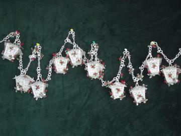 catalog photo of 50s vintage Christmas garland, chain of plastic lanterns swag decoration