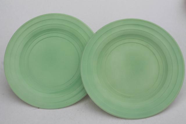 photo of 50s vintage Hazel Atlas Moderntone pastel platonite plates set of 8, pink, green, blue, yellow #9