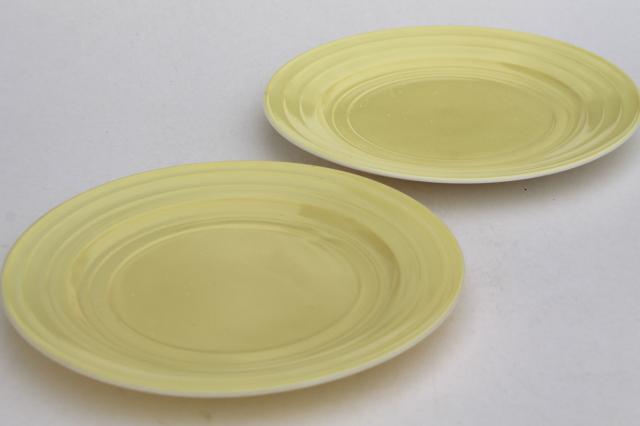 photo of 50s vintage Hazel Atlas Moderntone pastel platonite plates set of 8, pink, green, blue, yellow #2