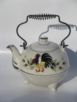 catalog photo of 50s vintage Japan hand-painted rooster and flowers teapot, wire handle