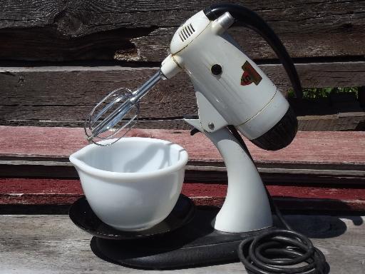 photo of 50s vintage Sunbeam mixer, electric mixmaster w/ bowls, complete juicer #3