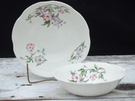 photo of 50s vintage USA pottery dinnerware, pink and lavender flowers, set for 10 #7